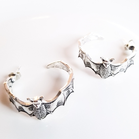 NEW Dolls Kill Silver Bats Gothic Vampire Witchy Style Hoop Earrings - Picture 6 of 15